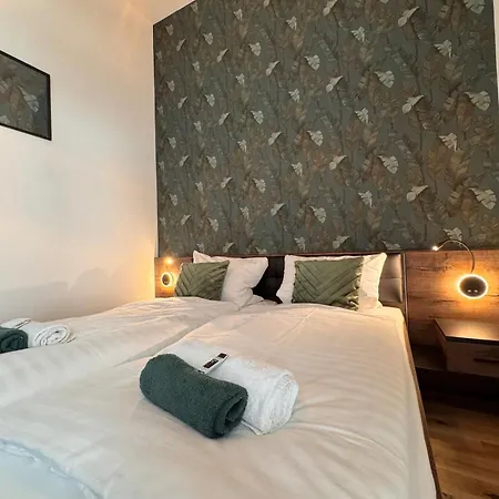 Havel Homes - Stilvolles Im Hinterhaus Lägenhet